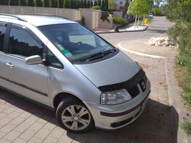 SEAT Alhambra I · Рестайлинг, 7 мест, 2009 г.