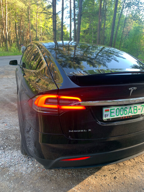 Tesla Model X, 6 мест, 2016 г.