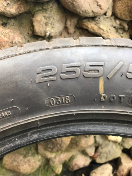 Легковые шины GoodYear eagle f1 255/50 R19 1 шт.