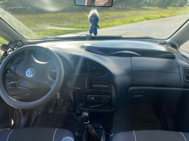 Volkswagen Sharan I, 7 мест, 1997 г.