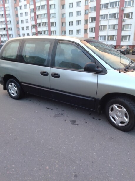 Dodge Caravan III, 7 мест, 1999 г.