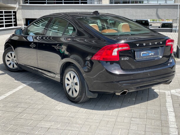 Volvo S60 II, 2011 г.