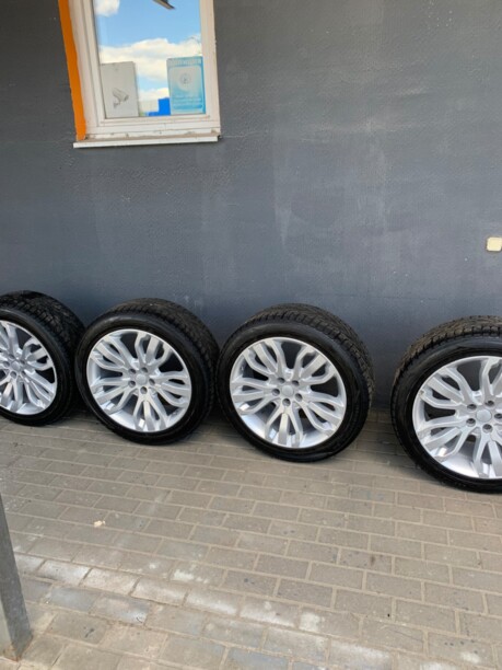 Land Rover 9.5x21 5x120 4 шт.