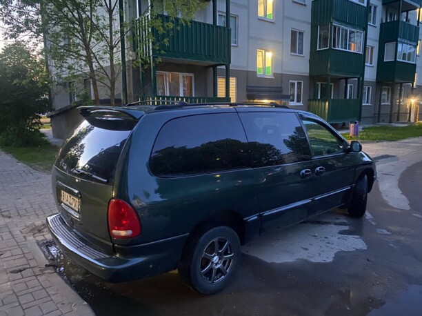 Dodge Grand Caravan III, 7 мест, 1999 г.