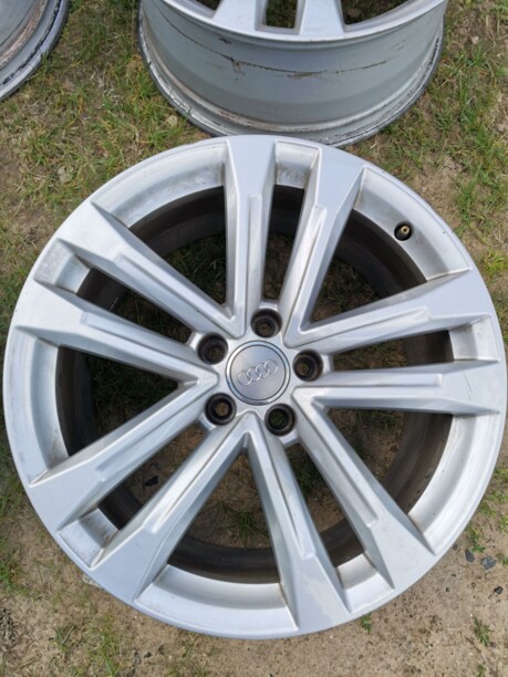 audi 8.5x19 5x112 4 шт.