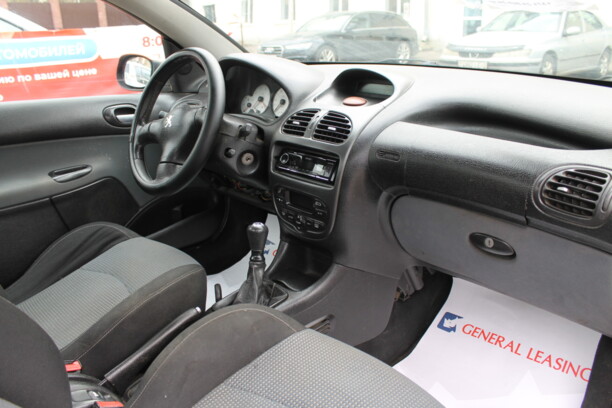 Peugeot 206 I, 2001 г.