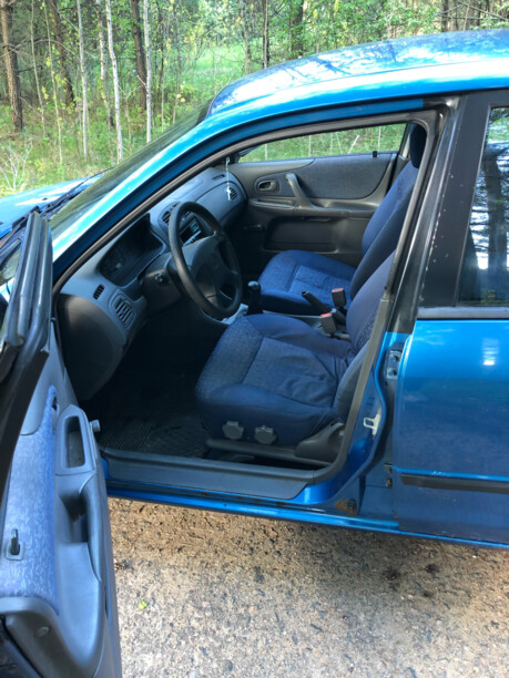 Mazda 323F, 1998 г.