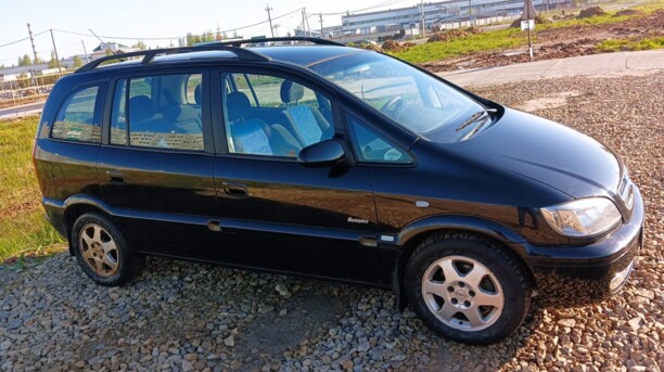 Opel Zafira A, 7 мест, 1999 г.