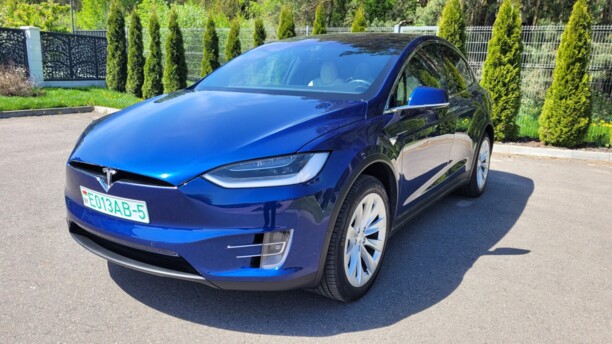 Tesla Model X, 6 мест, 2020 г.