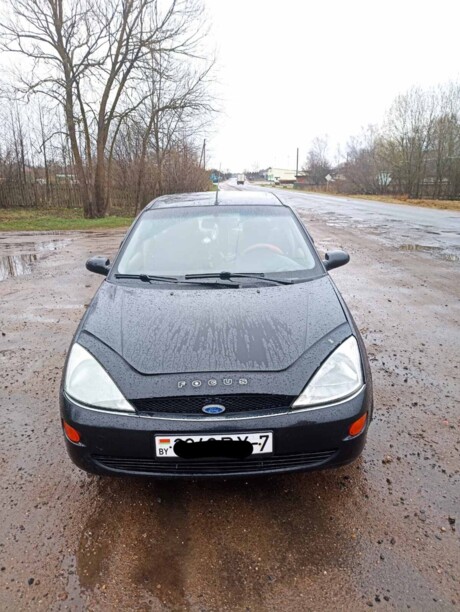 Ford Focus I · Рестайлинг, 2001 г.