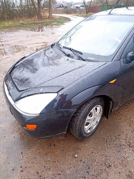 Ford Focus I · Рестайлинг, 2001 г.