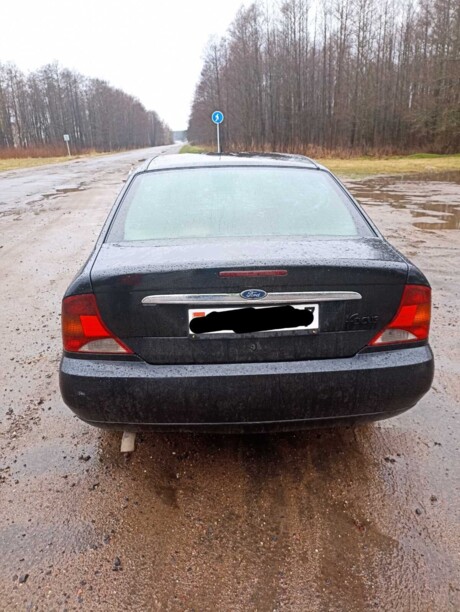 Ford Focus I · Рестайлинг, 2001 г.