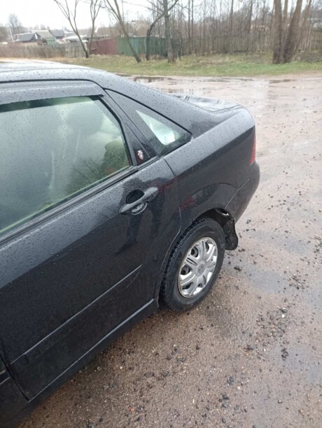 Ford Focus I · Рестайлинг, 2001 г.