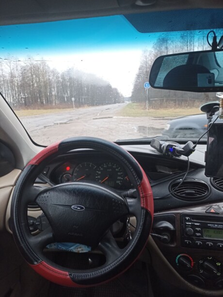 Ford Focus I · Рестайлинг, 2001 г.