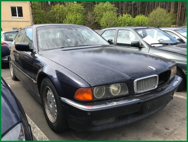 BMW 7 серия E38, 2000 г.