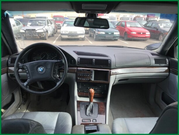 BMW 7 серия E38, 2000 г.
