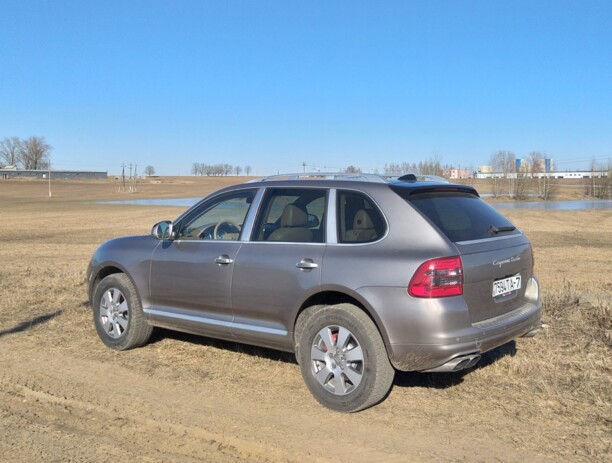 Porsche Cayenne 955, 2004 г.