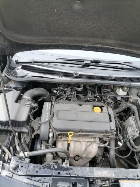 Opel Astra J, 2010 г.