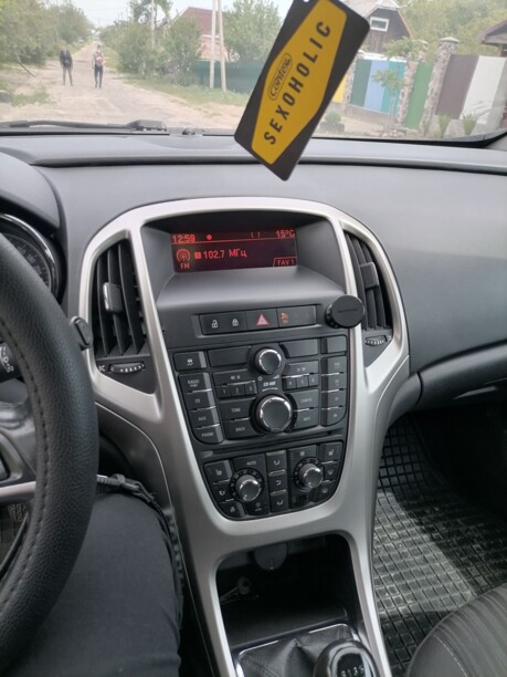 Opel Astra J, 2010 г.