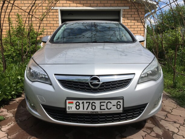 Opel Astra J, 2010 г.