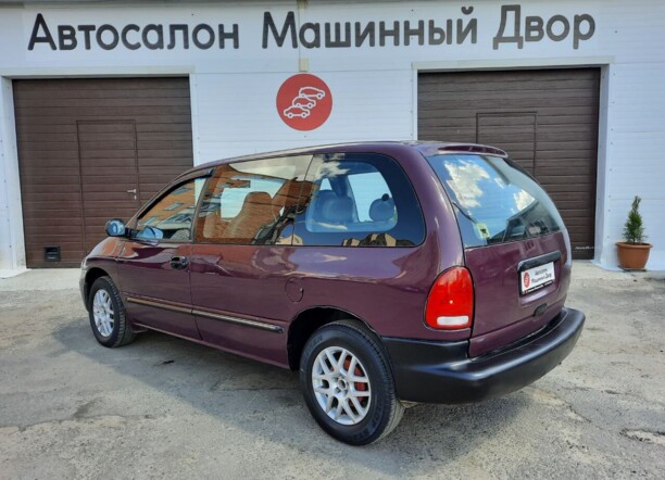 Dodge Caravan III, 7 мест, 2000 г.