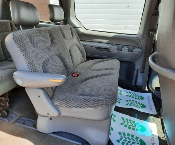 Dodge Caravan III, 7 мест, 2000 г.