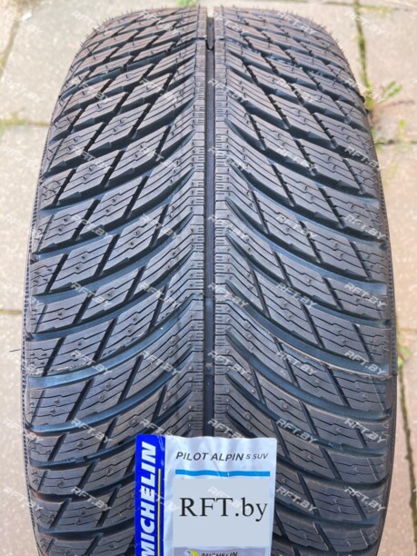 Легковые шины Michelin Pilot Alpin 5 SUV 275/45 R19 4 шт.