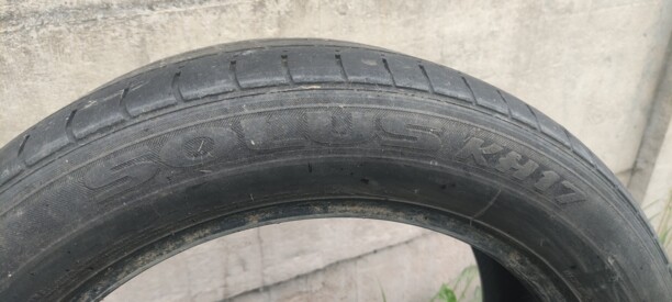 Легковые шины Kumho solus kh 17 225/50 R17 4 шт.