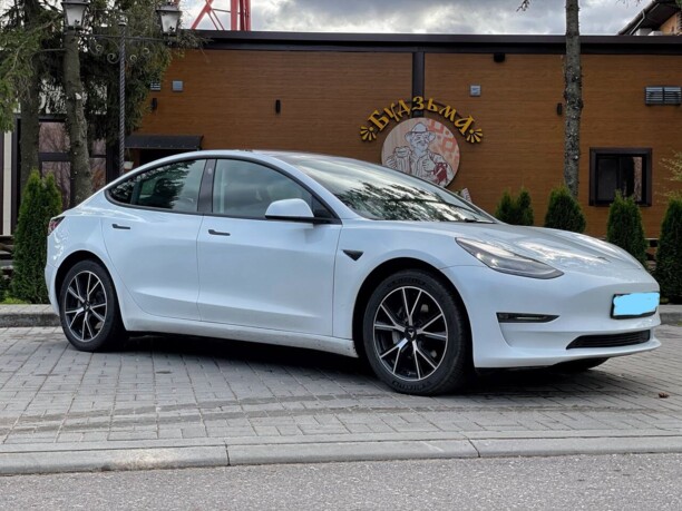 Tesla Model 3, 2019 г.