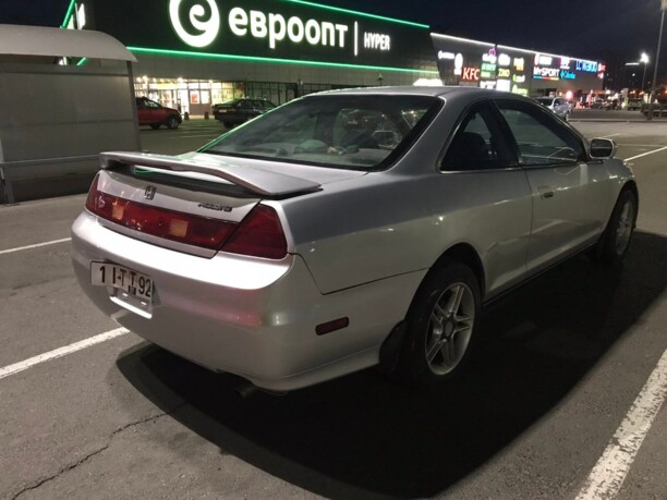 Honda Accord VI, 2001 г.