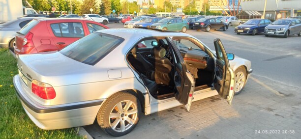 BMW 7 серия E38, 1998 г.