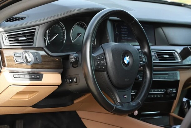 BMW 7 серия F02 (Long), 2008 г.