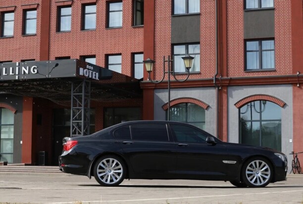 BMW 7 серия F02 (Long), 2008 г.