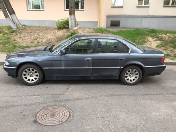 BMW 7 серия E38, 2000 г.