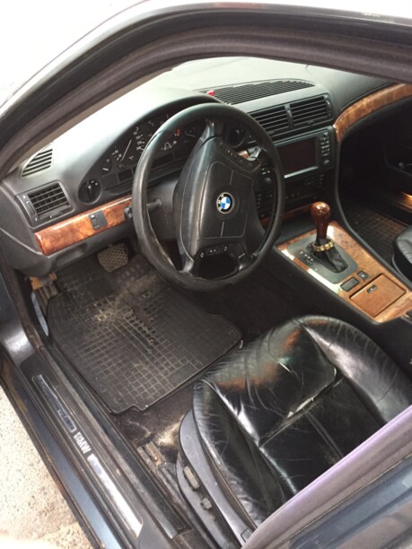 BMW 7 серия E38, 2000 г.