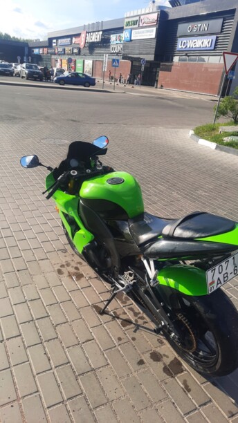 Kawasaki ZXR, 2004 г.