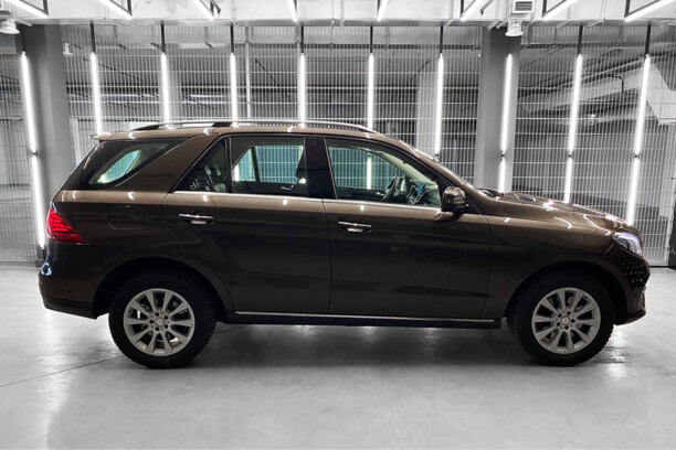 Mercedes-Benz GLE W166, 2015 г.