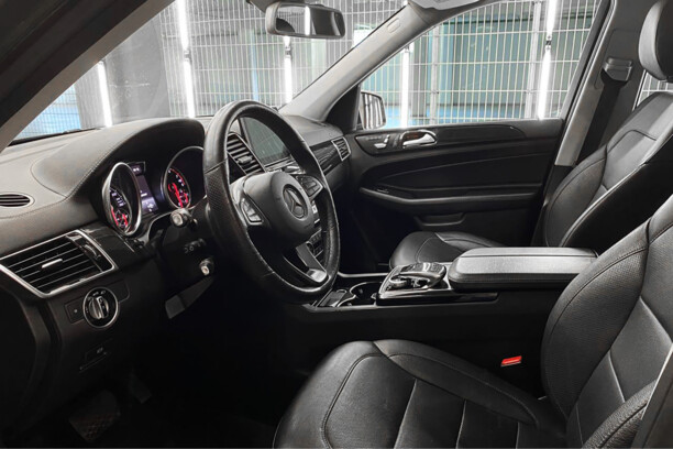 Mercedes-Benz GLE W166, 2015 г.