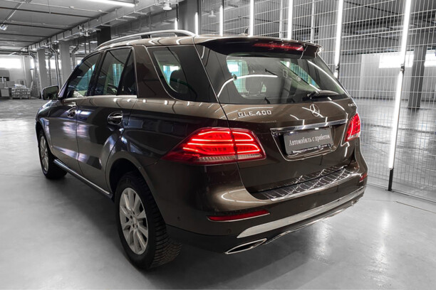 Mercedes-Benz GLE W166, 2015 г.