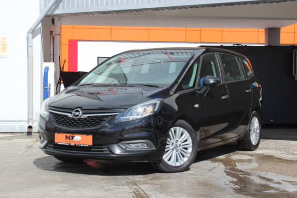 Opel Zafira C · Рестайлинг, 7 мест, 2016 г.