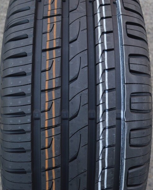 Легковые шины Barum Bravuris 5HM 255/45 R20 4 шт.