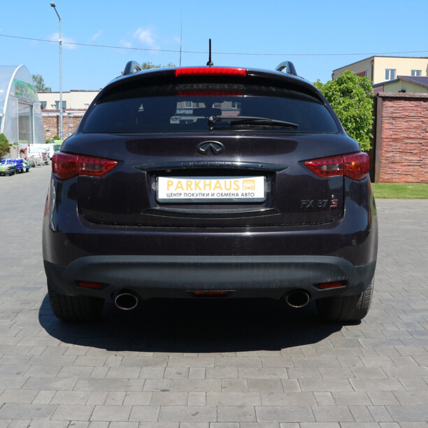 Infiniti FX II, 2010 г.