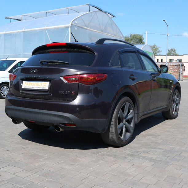 Infiniti FX II, 2010 г.