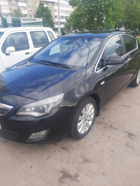 Opel Astra J, 2010 г.