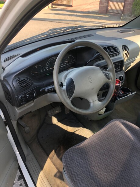 Dodge Caravan III, 7 мест, 1999 г.