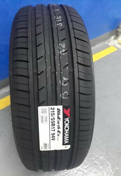 Легковые шины Yokohama BluEarth-ES 32 225/45 R17 4 шт.