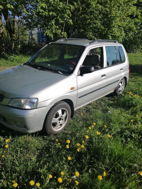 Mazda Demio DW, 2001 г.