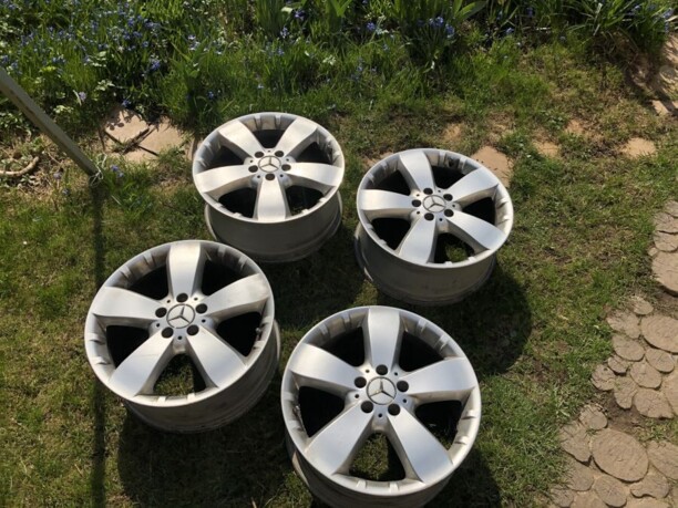 Mercedes-Benz ML. a1644010302 8x18 5x112 4 шт.