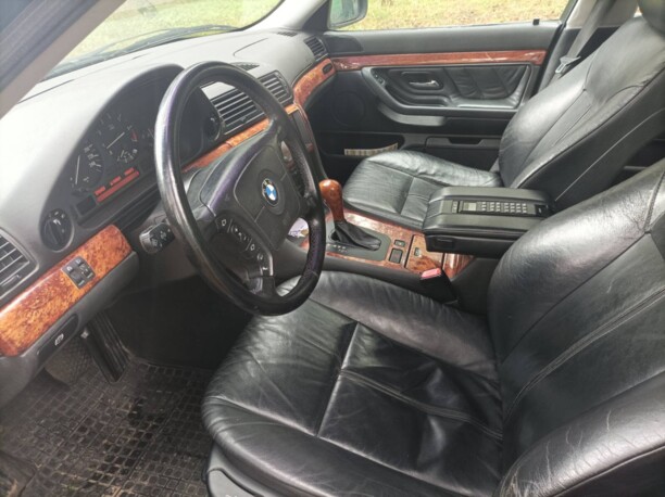 BMW 7 серия E38, 1999 г.