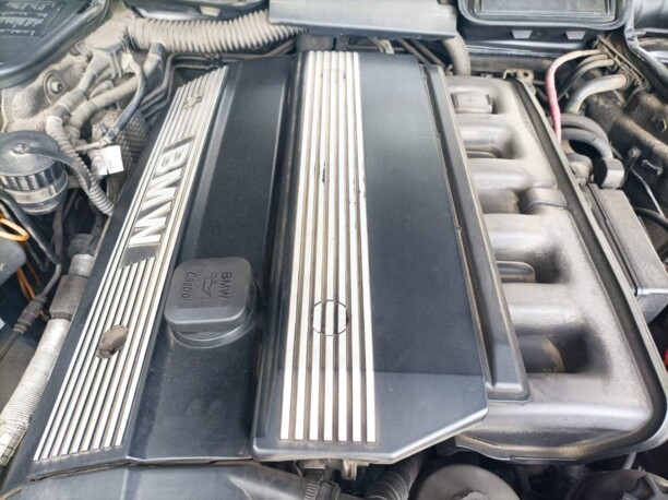 BMW 7 серия E38, 1999 г.